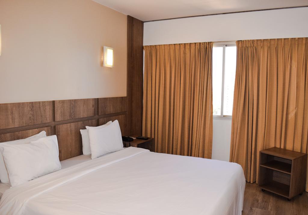 America Bittar Hotel Бразилиа Экстерьер фото