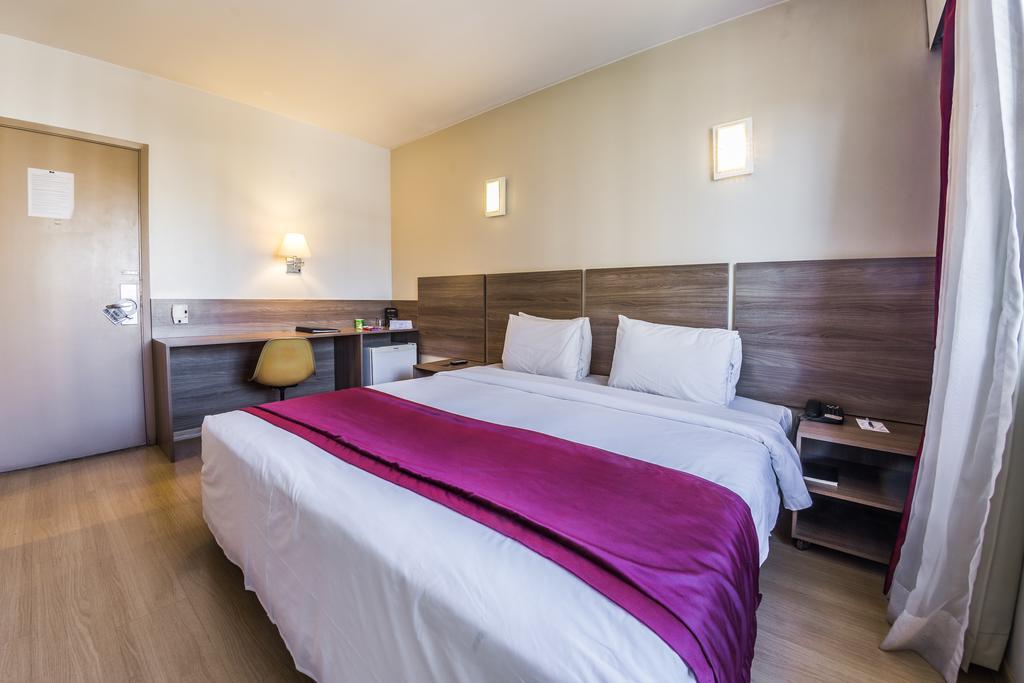 America Bittar Hotel Бразилиа Экстерьер фото