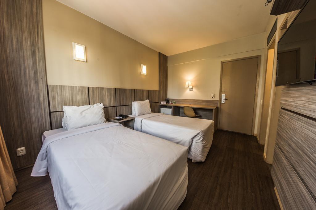 America Bittar Hotel Бразилиа Экстерьер фото